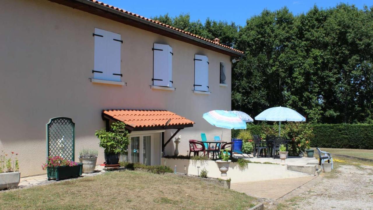 La Salamandre Bed & Breakfast Chazelles  Exterior foto